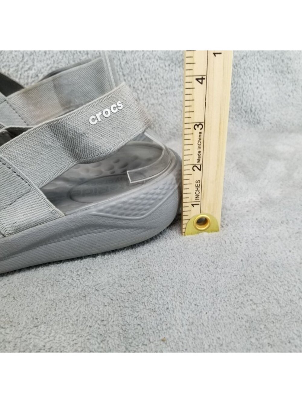 Crocs Shoes Women Size 10 Gray Strappy Ankle Strap Sandals *Read* - Picture 3 of 12